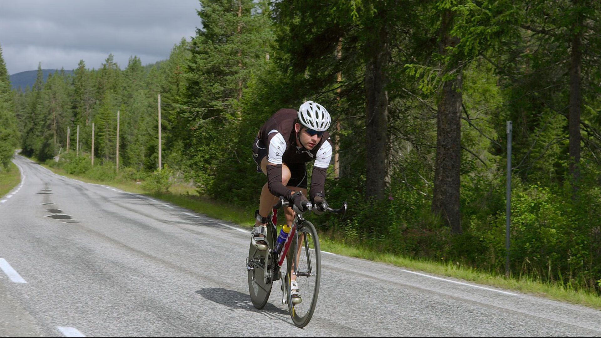 绝境中的王者,郭艾伦高光时刻助福建惊险逆转广州