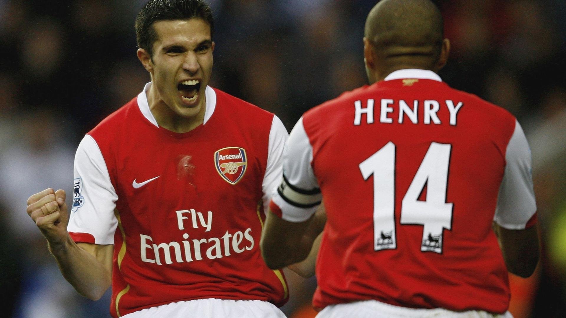 赛道上的毫厘之争，佩雷兹火热状态助迈凯伦险胜雷诺